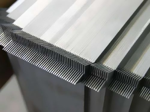 2020��ȫ��繤���г������ģԤ�ƴ�315����Ԫ